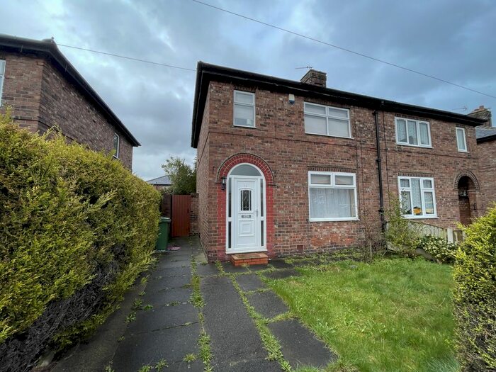 1 Bedroom Flat To Rent In Whitley Avenue, Warrington, Cheshire, WA4