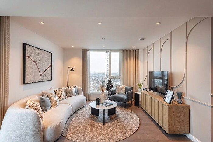 1 Bedroom Flat For Sale In Oval Village, Kennington Lane, SE11