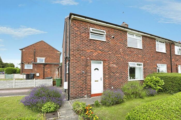 3 Bedroom End Of Terrace House For Sale In Meadow Drive, Barnton, Northwich, CW8
