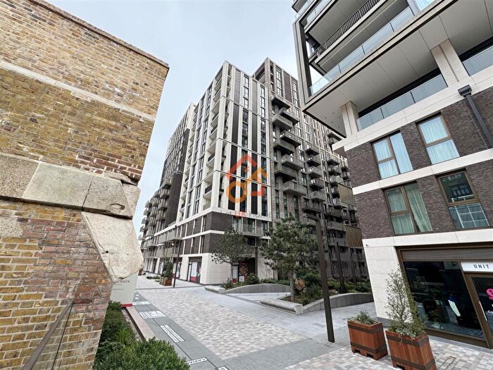 Garage / Parking To Rent In Underground Secure Car Parking, Merino Gardens, London, E1W