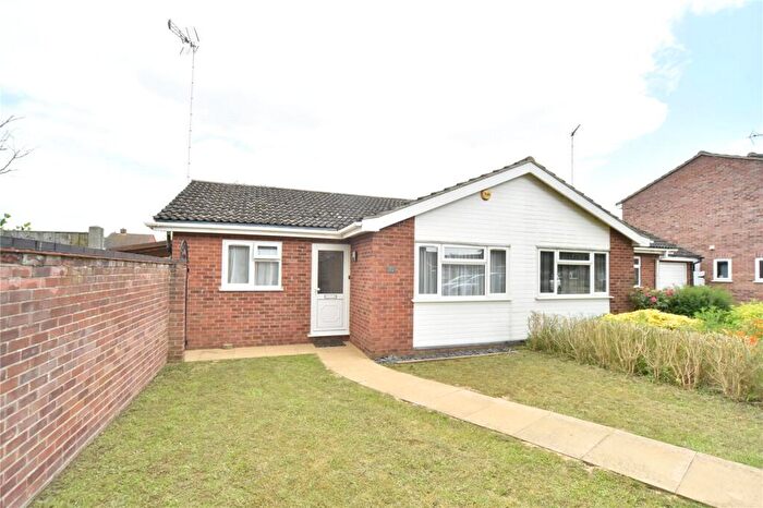 2 Bedroom Bungalow To Rent In Magnolia Close, Red Lodge, Bury St. Edmunds, Suffolk, IP28