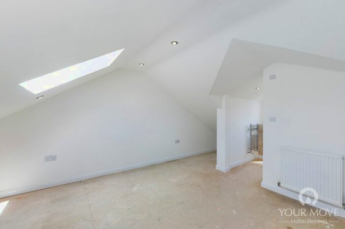 2 Bedroom Flat To Rent In Gray Street, Northampton, NN1