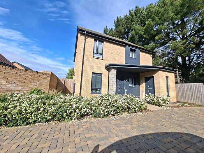 1 Bedroom Maisonette To Rent In Clos Gwrgi, Penylan, Cardiff, CF23