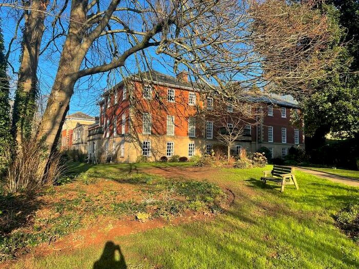 2 Bedroom Flat To Rent In Prispen House, Silverton, EX5