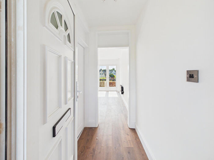 3 Bedroom Maisonette To Rent In The Parade Coppice Road, RG5