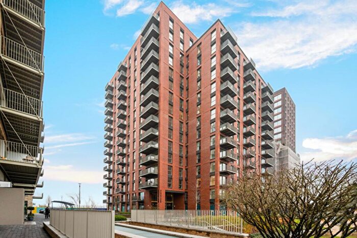 2 Bedroom Apartment To Rent In Waterview House, Grand Union, London, HA0