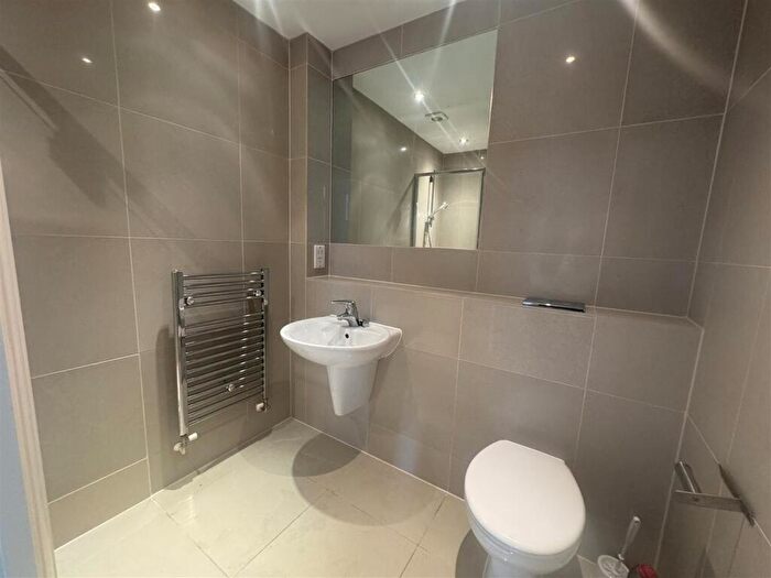 2 Bedroom Flat To Rent In Wilmington Road, Seaford, BN25