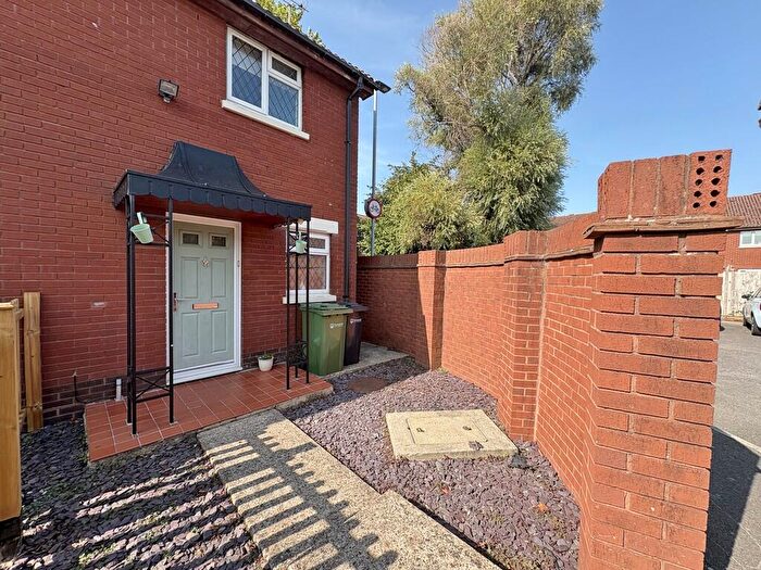 2 Bedroom End Of Terrace House For Sale In Station Road, Drayton, PO6