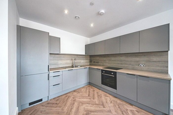 2 Bedroom Flat For Sale In Coventry Road, Birmingham, B26