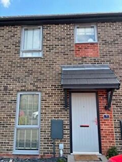 3 Bedroom Terraced House To Rent In Chestnut Drive, PR4