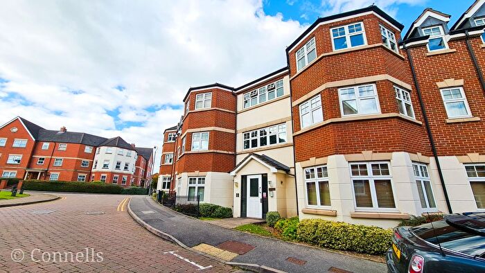 2 Bedroom Flat To Rent In Navigation Drive, Kings Norton, Birmingham, B30