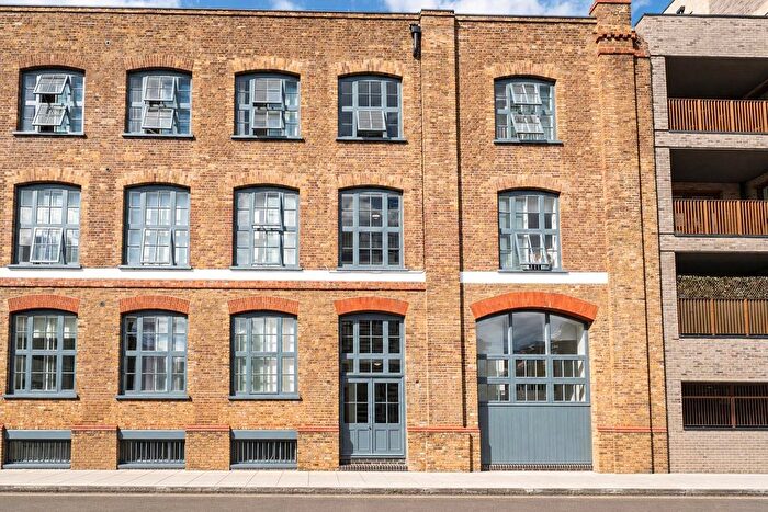 1 Bedroom Flat For Sale In Dod Street, Limehouse, E14