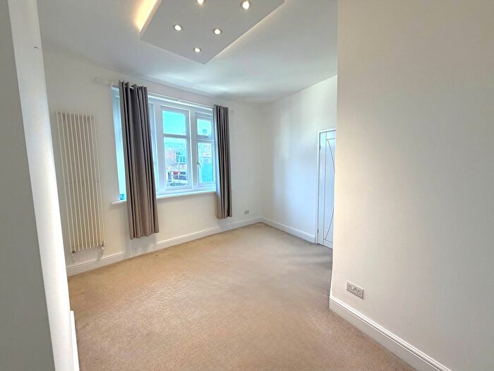 1 Bedroom Flat To Rent In Bath Street, Abingdon, OX14