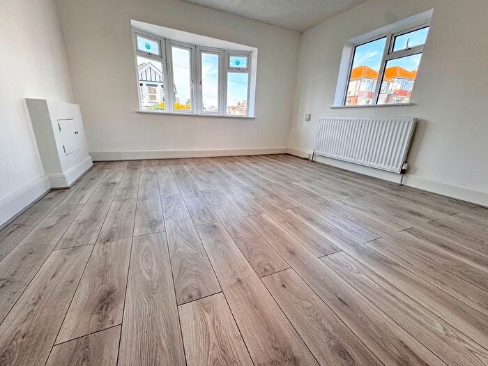 1 Bedroom Flat To Rent In Murley Road, Winton, Bournemouth, BH9