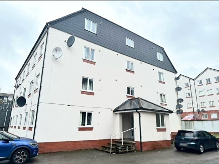 2 Bedroom Flat To Rent In Walthall Street, Crewe, CW2