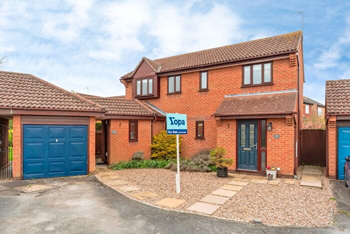 4 Bedroom Detached House For Sale In Ravendale Close, Grantham, NG31