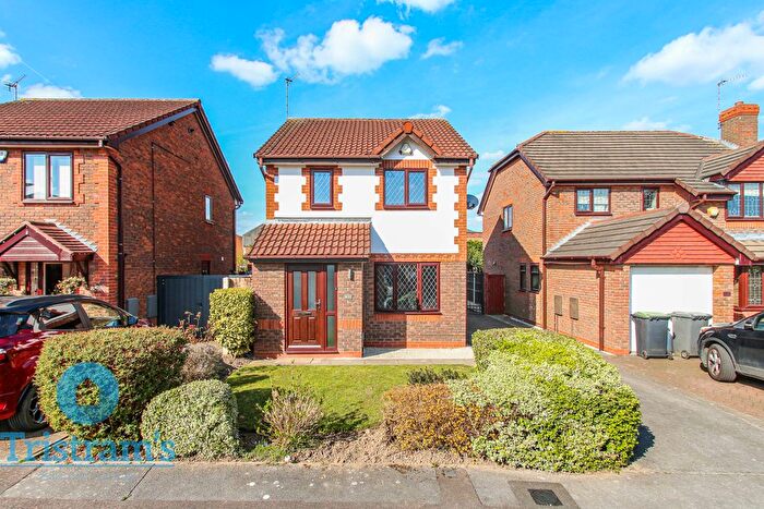 3 Bedroom Detached House To Rent In Stirling Gardens, Beeston, Nottingham, NG9