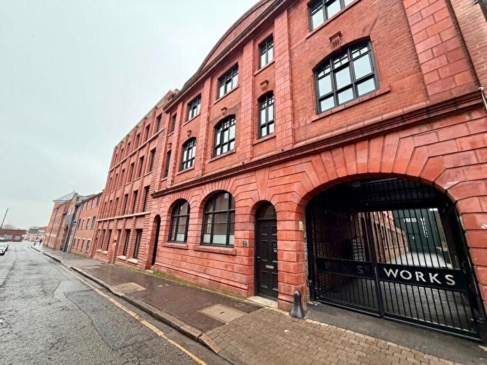 2 Bedroom Flat To Rent In Pressworks, - Northwood Street, Birmingham, West Midlands, B3