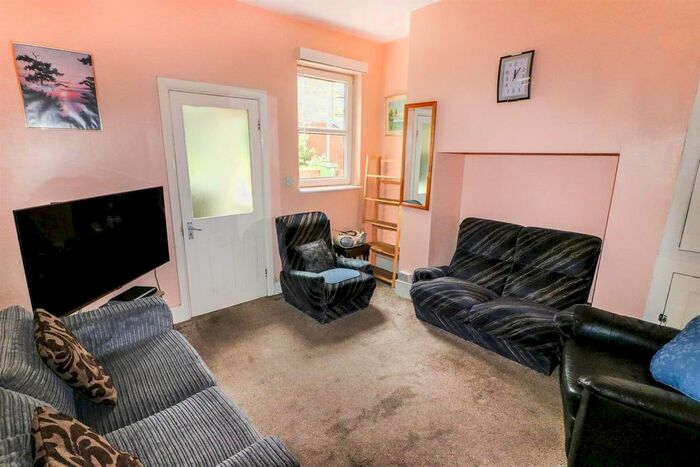 6 Bedroom Detached House For Sale In Alma Road, St. Albans, Herts, AL1