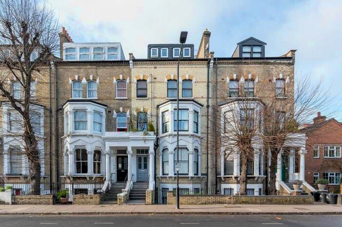 2 Bedroom Flat To Rent In Edith Road, West Kensington, W14