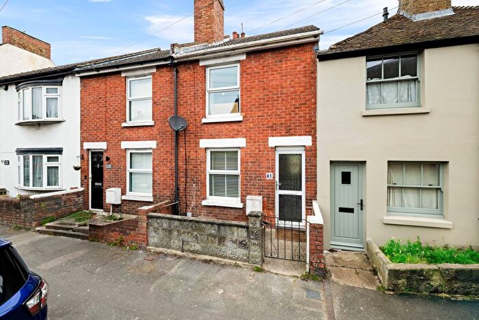 2 Bedroom Terraced House For Sale In Radnor Park Road, Folkestone, CT19