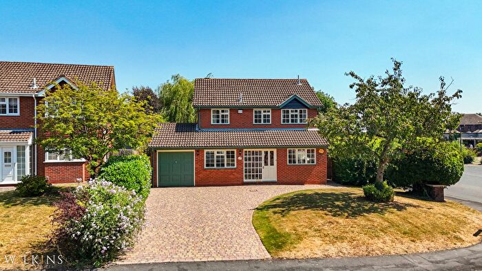 4 Bedroom Detached House For Sale In Hidcote Avenue, Sutton Coldfield, West Midlands, B76