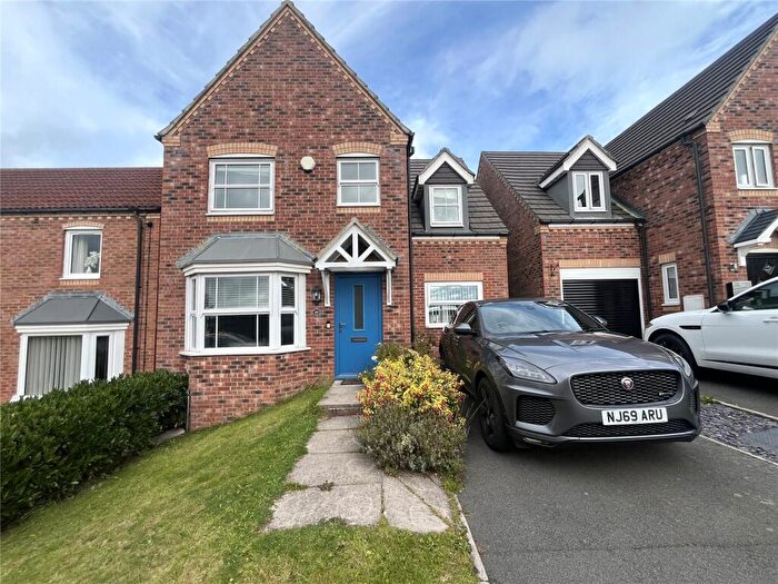 4 Bedroom Detached House For Sale In Ewehurst Road, Dipton, DH9