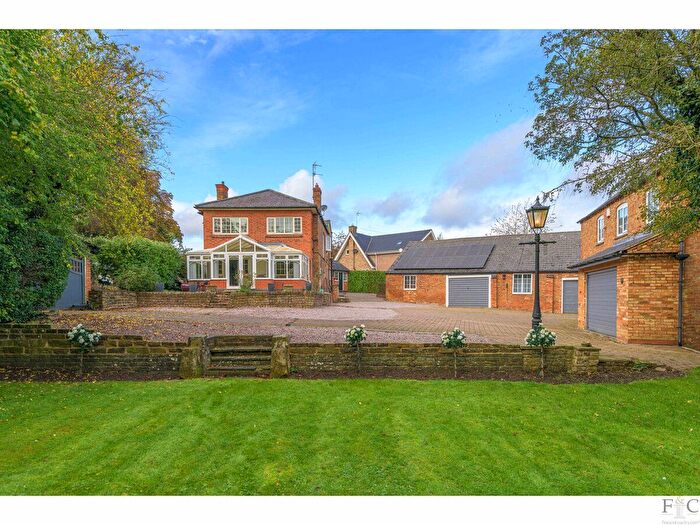 5 Bedroom Detached House For Sale In Harborough Road, Kibworth, LE8