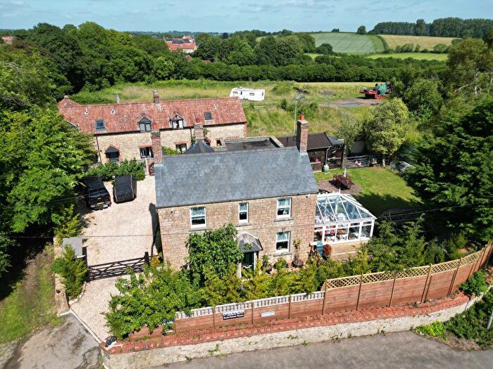 4 Bedroom Detached House For Sale In Yeovil Road, Crewkerne, Somerset, TA18