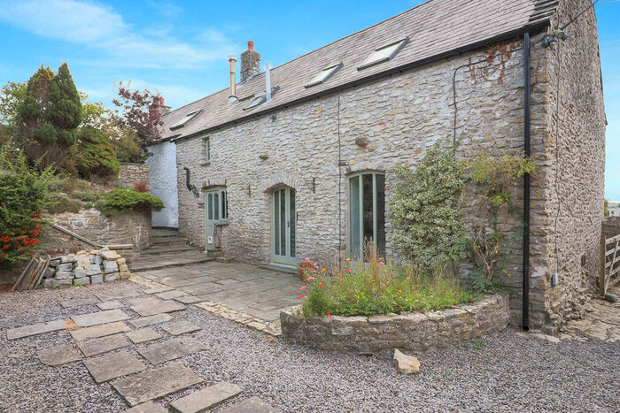 4 Bedroom Detached House For Sale In Colwinston, Cowbridge, Vale Of Glamorgan, CF71