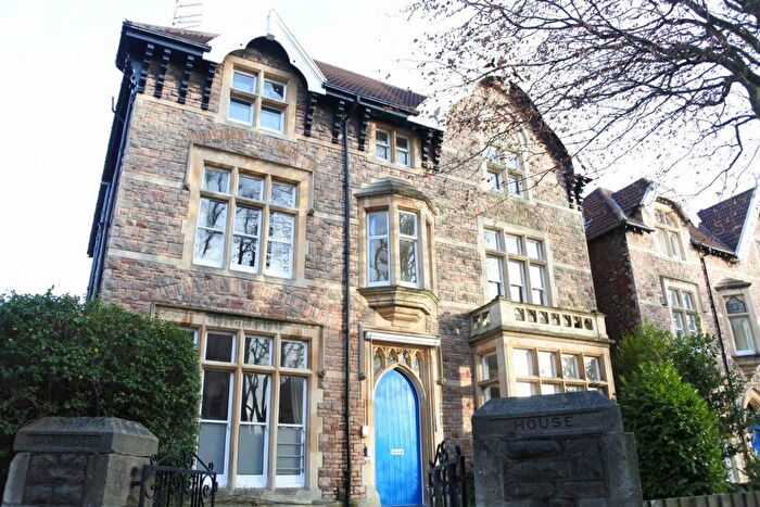 4 Bedroom Flat To Rent In St Johns Road Top Ref, BS8