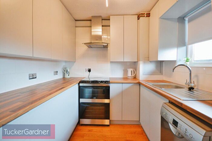 1 Bedroom Flat To Rent In Christchurch Street, Cambridge, CB1