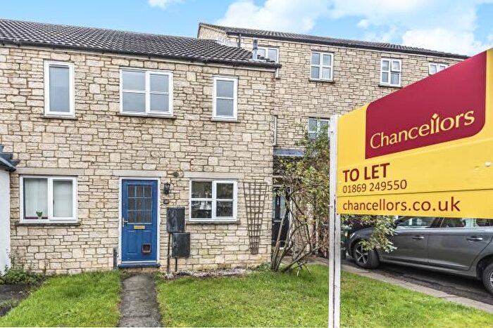 2 Bedroom Terraced House To Rent In Avocet Way, Bicester, OX26