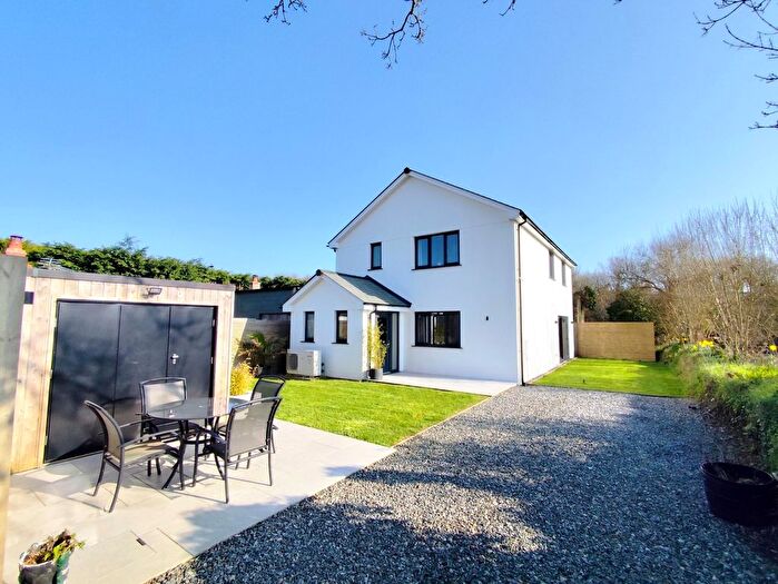 3 Bedroom Detached House For Sale In Moorland Road, Indian Queens, TR9