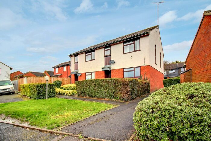 1 Bedroom Terraced House To Rent In Fleetham Gardens, Lower Earley, Reading, RG6