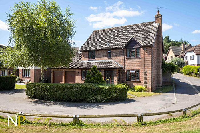 4 Bedroom Detached House For Sale In Sheerwater Mews, Colchester, CO4