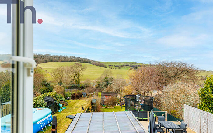3 Bedroom Semi-Detached House For Sale In Wroxall, Isle Of Wight, PO38