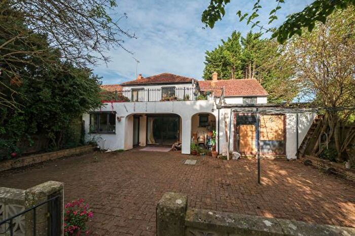4 Bedroom Detached House For Sale In Twyford Road, Twyford, Banbury, OX17