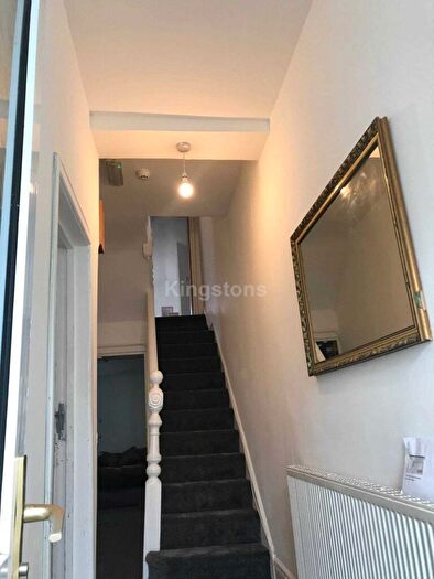 6 Bedroom Terraced House To Rent In Miskin St, Cathays, CF24
