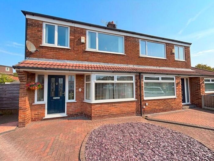 3 Bedroom Semi Detached House For Sale In Shaw Head Drive, Failsworth, Manchester, M35