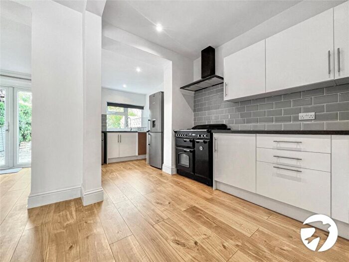 3 Bedroom End Of Terrace House To Rent In Belmont Road, Erith, DA8