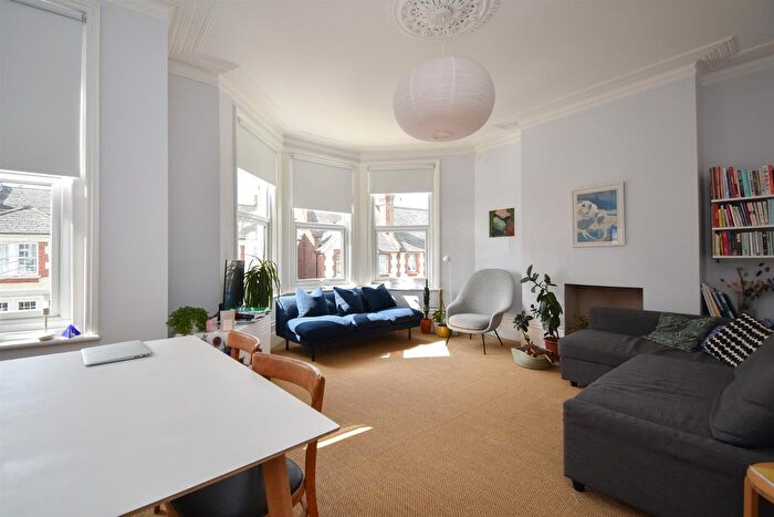 3 Bedroom Maisonette To Rent In St. Peters Road, St. Leonards-On-Sea, TN37