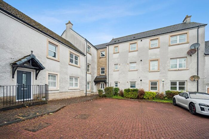 2 Bedroom Flat To Rent In Mallots View, Newton Mearns, Glasgow, G77