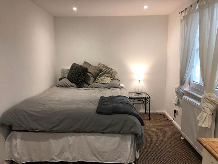 1 Bedroom Flat To Rent In College Road, BN2