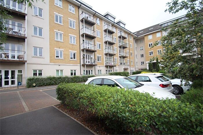2 Bedroom Flat For Sale In Park Lodge Avenue, West Drayton, UB7