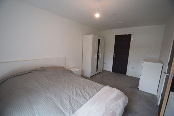 2 Bedroom Flat To Rent In Downtown, Woden Street, Salford, M5
