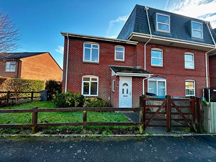 3 Bedroom Property To Rent In Littlefield, Sherborne, DT9