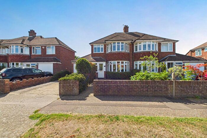 4 Bedroom House For Sale In Willowbed Avenue, Chichester, PO19