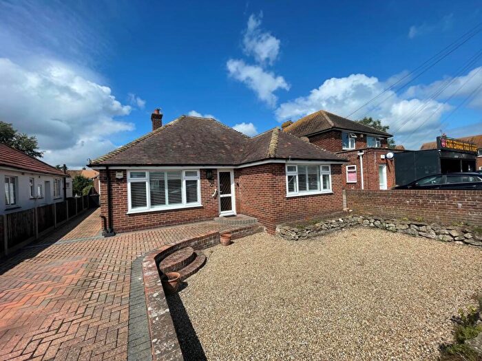 3 Bedroom Detached Bungalow For Sale In King Edward Road, Deal, CT14