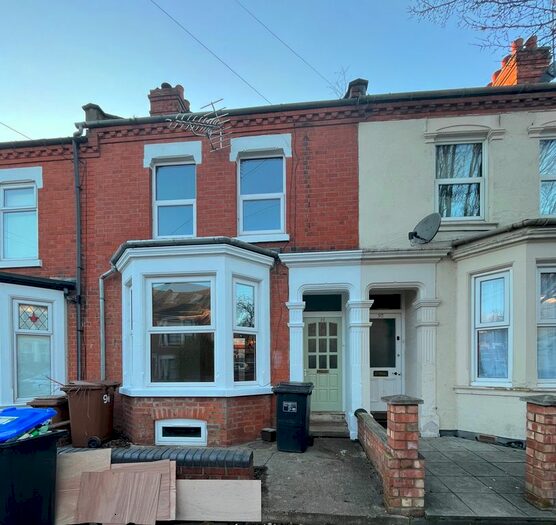 3 Bedroom Terraced House To Rent In Bostock Avenue, Abington, Northampton, NN1
